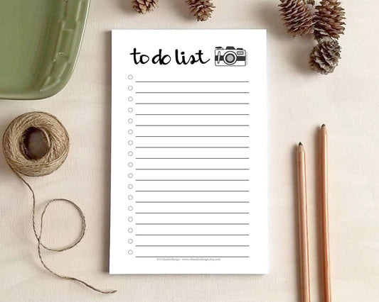 Retro Camera To Do List Notepad - Daily Planner Checklist for Photographers